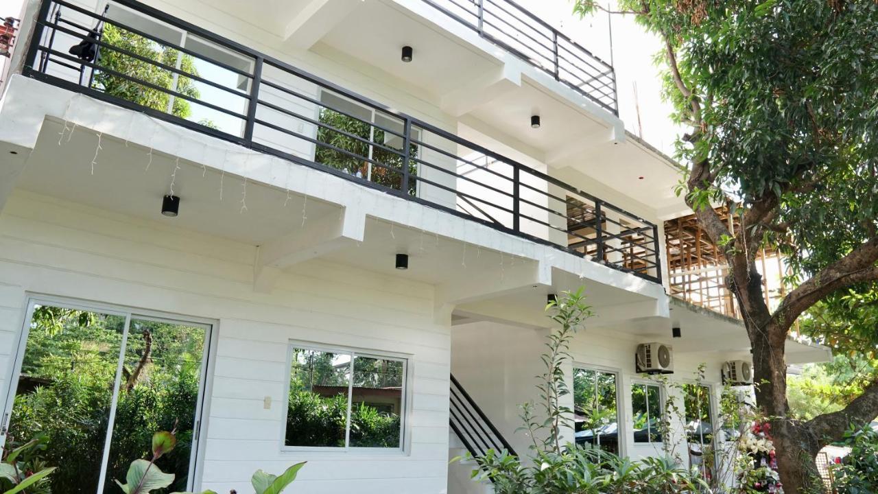 مبيت وإفطار Bangcusay Location One Eighty المظهر الخارجي الصورة